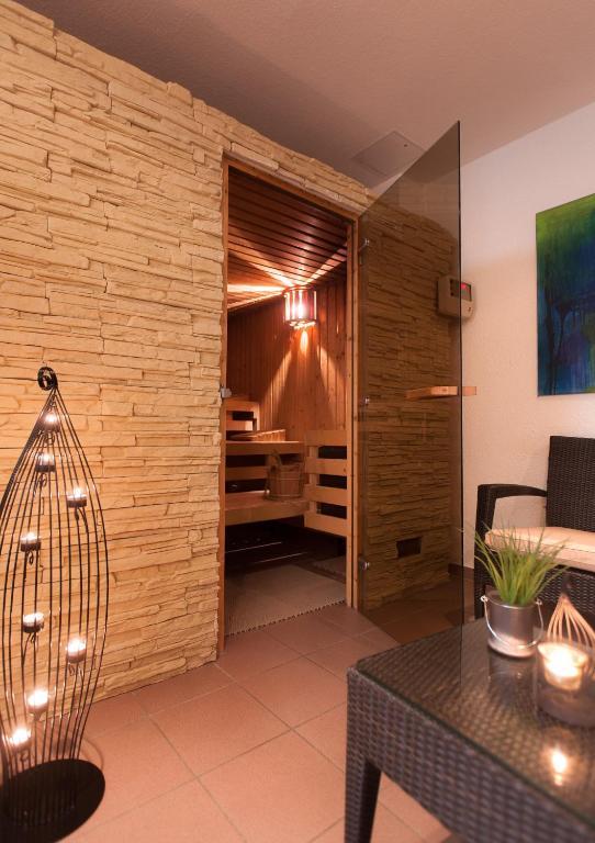 Hotel-Restaurant Birkenhof Bad Soden-Salmünster エクステリア 写真