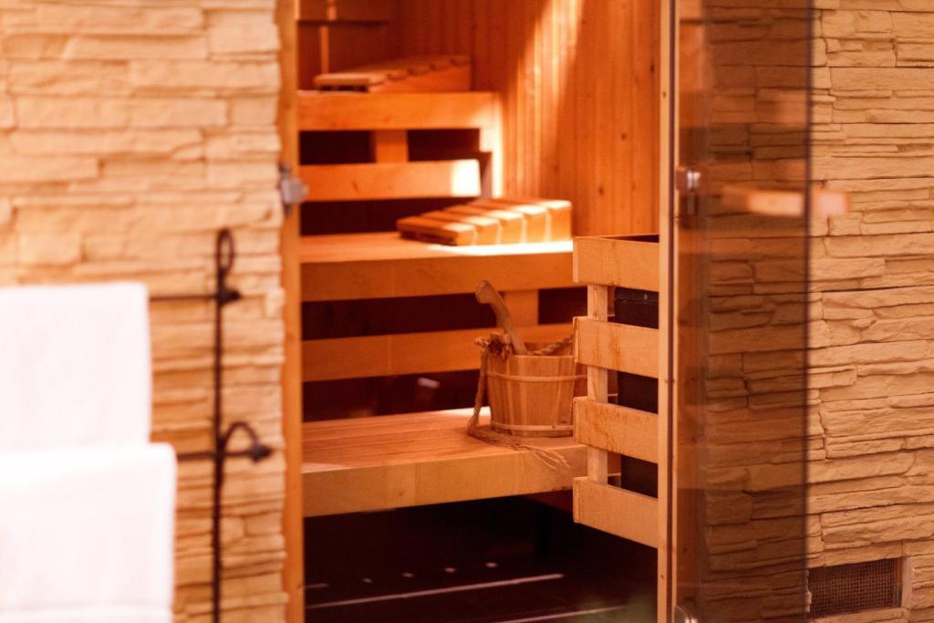 Hotel-Restaurant Birkenhof Bad Soden-Salmünster エクステリア 写真