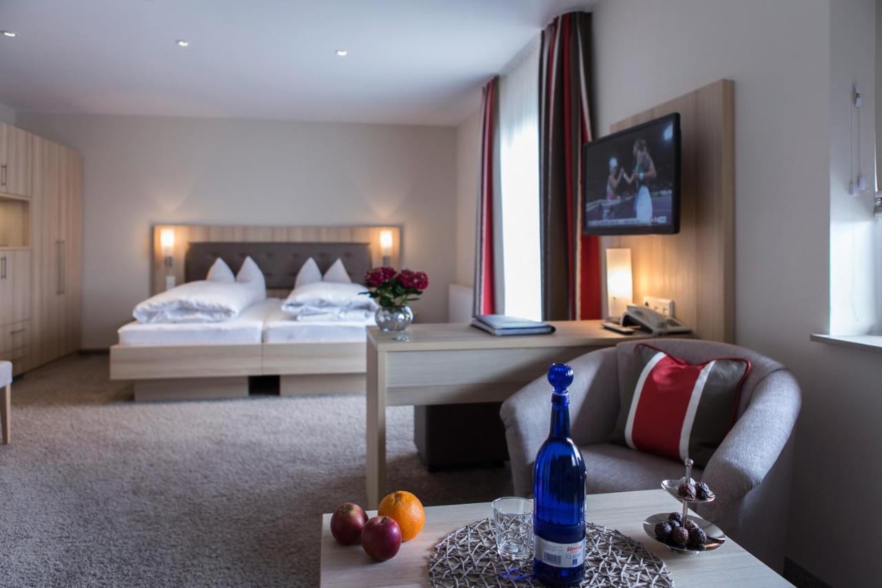 Hotel-Restaurant Birkenhof Bad Soden-Salmünster エクステリア 写真
