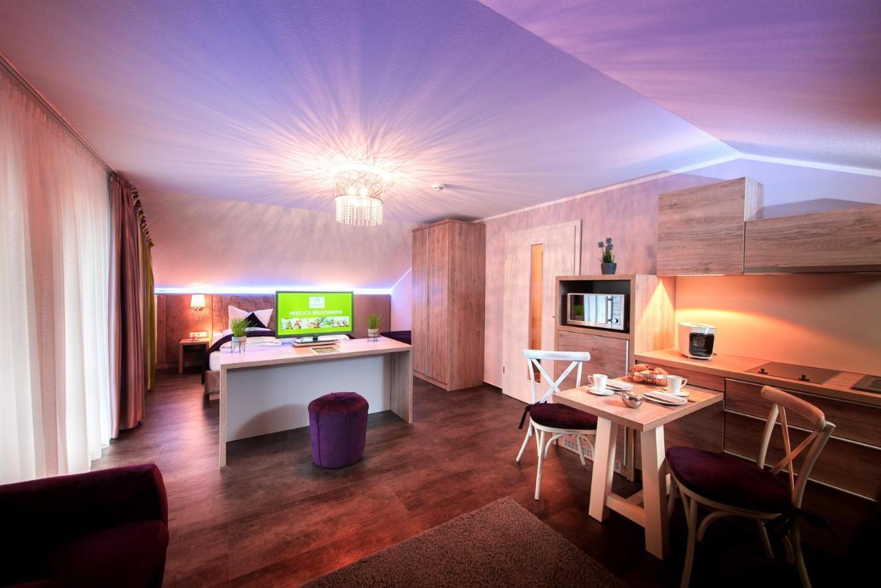 Hotel-Restaurant Birkenhof Bad Soden-Salmünster エクステリア 写真