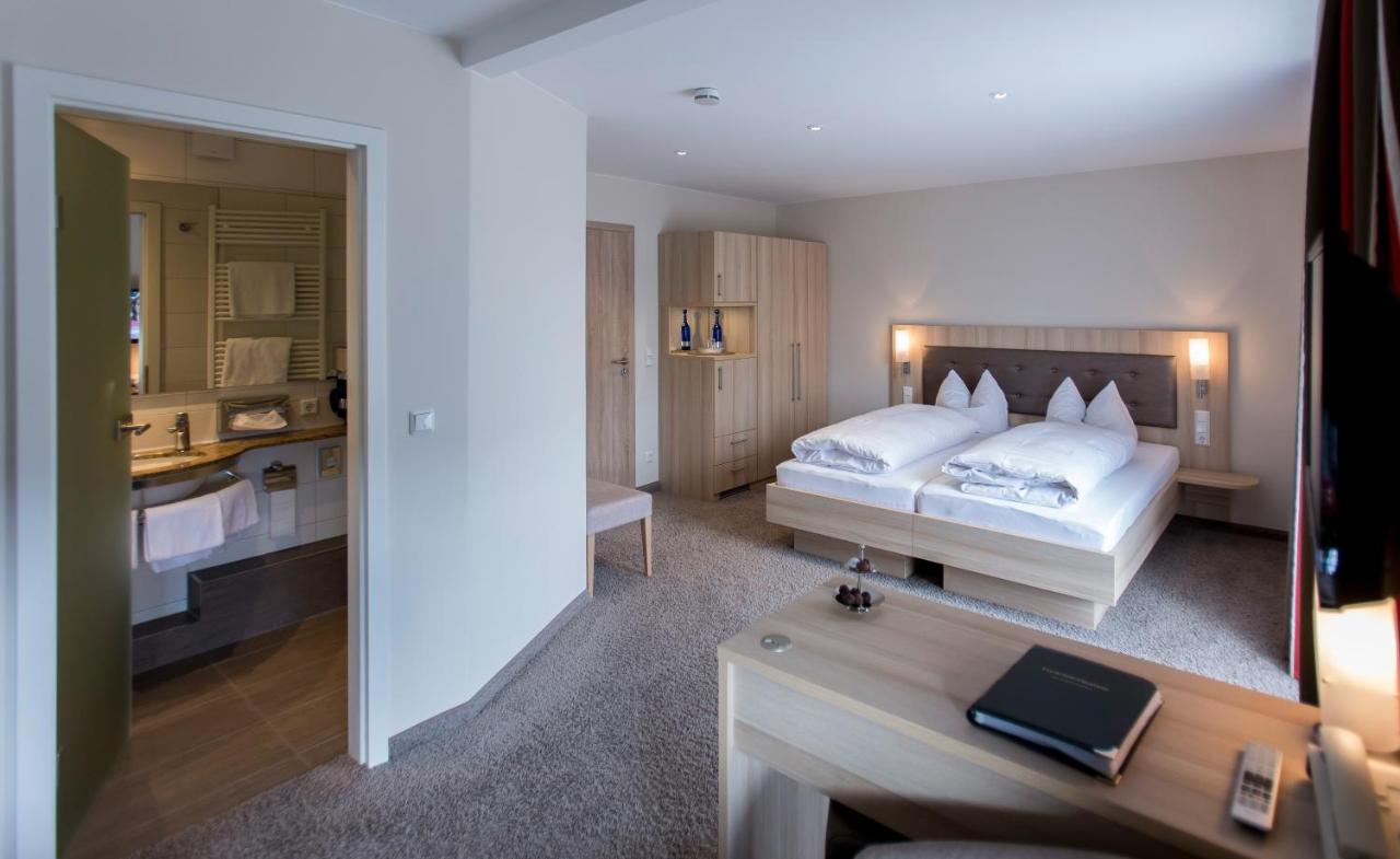 Hotel-Restaurant Birkenhof Bad Soden-Salmünster エクステリア 写真
